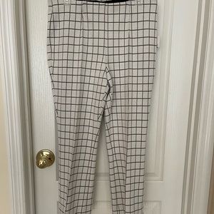 NWT Vision 155 Woman’s Pants, Sz M. Kick Flare
Crop